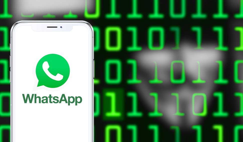 is whatsapp safe for sending private photos